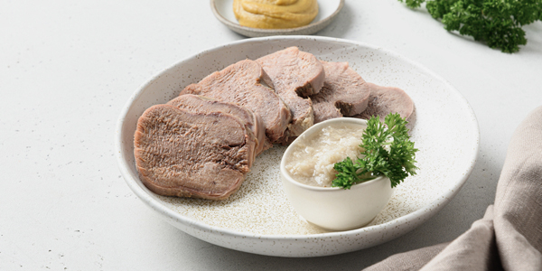 Закуска с хреном и зеленью